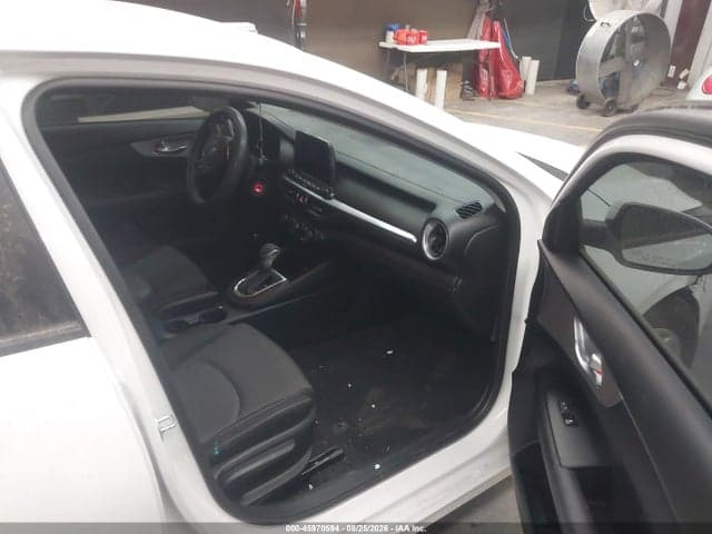 2024 KIA FORTE LX 5