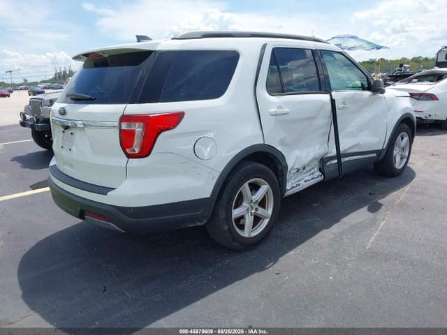 2019 FORD EXPLORER XLT 4