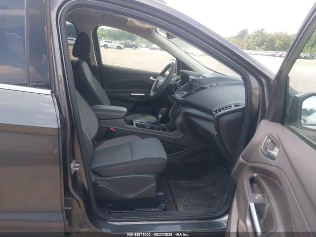 2017 FORD ESCAPE SE 5