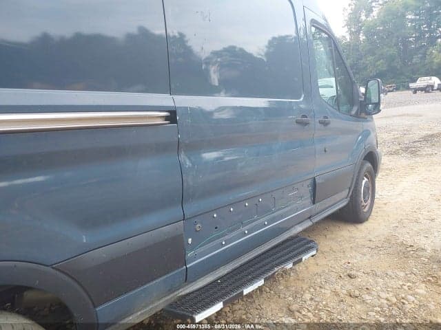 2019 FORD TRANSIT-250 6