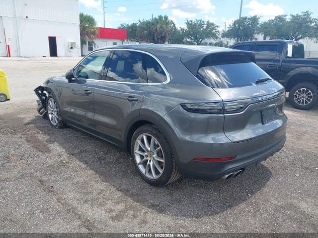 2019 PORSCHE CAYENNE S 3