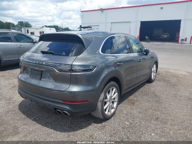 2019 PORSCHE CAYENNE S 4