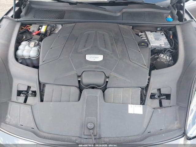 2019 PORSCHE CAYENNE S 10