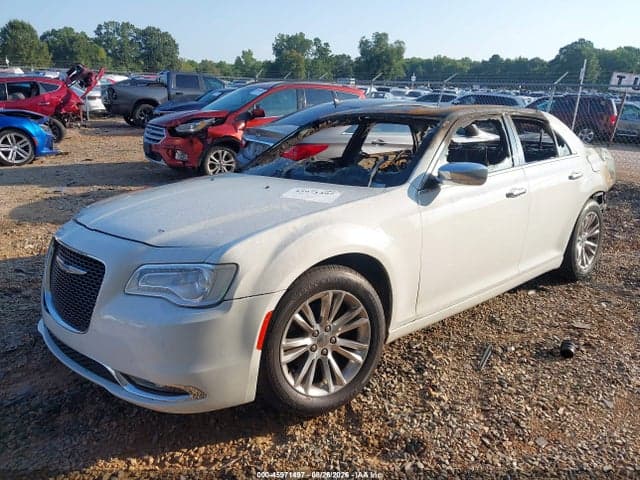 2017 CHRYSLER 300C 2