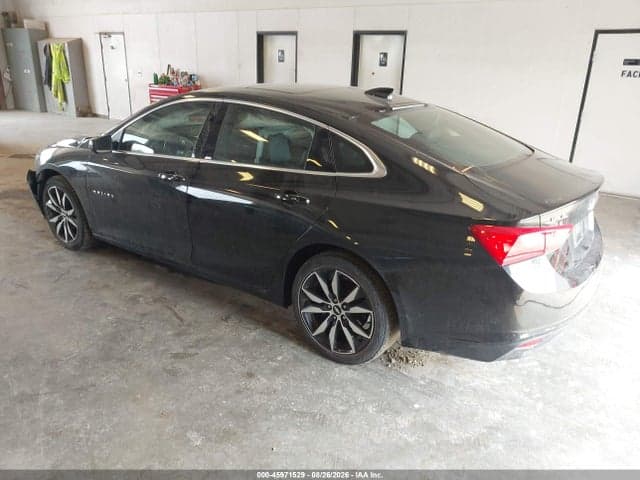 2018 CHEVROLET MALIBU LT 3