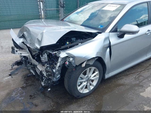 2025 TOYOTA CAMRY LE 6