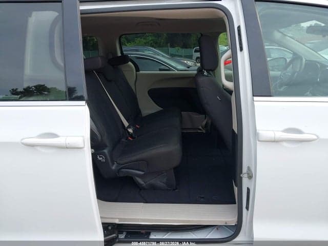 2018 CHRYSLER PACIFICA 8