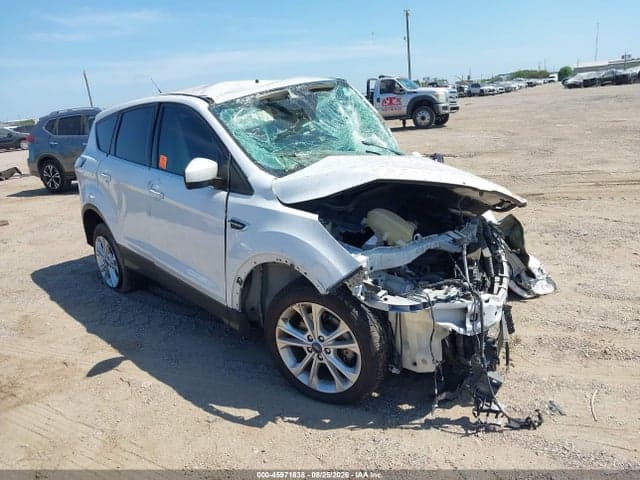 2017 FORD ESCAPE SE 1
