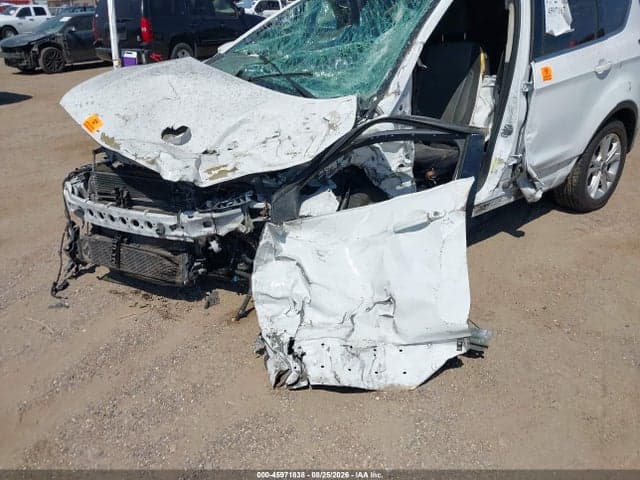 2017 FORD ESCAPE SE 6