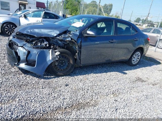 2018 TOYOTA COROLLA LE 2