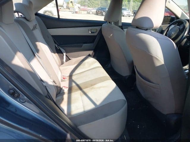 2018 TOYOTA COROLLA LE 8