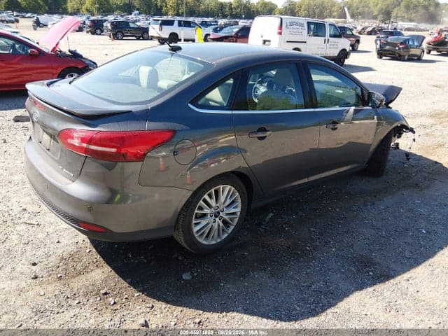 2018 FORD FOCUS TITANIUM 4