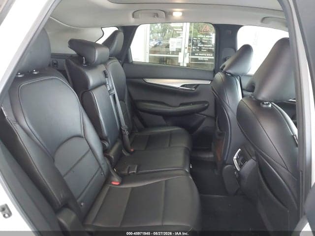 2021 INFINITI QX50 LUXE 8