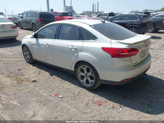 2017 FORD FOCUS TITANIUM 3