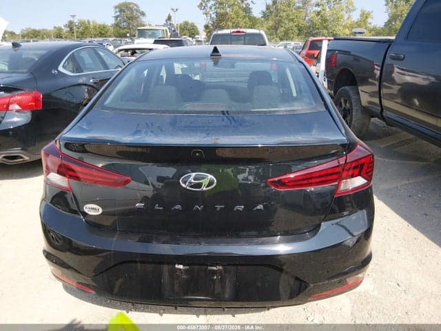 2019 HYUNDAI ELANTRA SEL 16