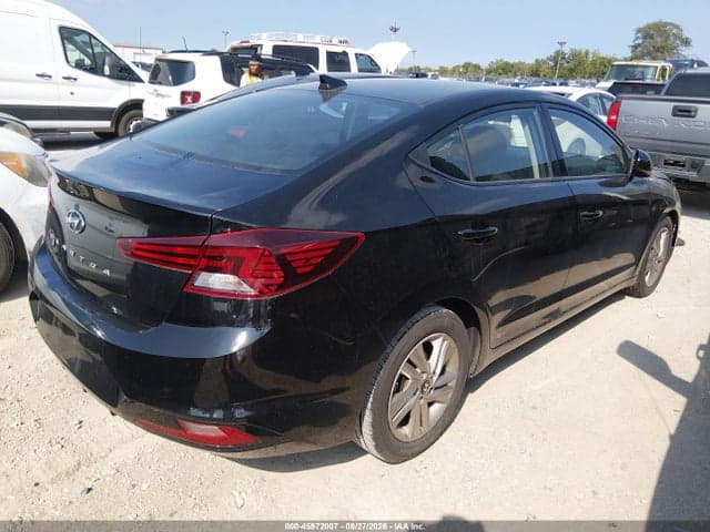 2019 HYUNDAI ELANTRA SEL 4