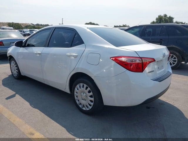 2017 TOYOTA COROLLA LE 3