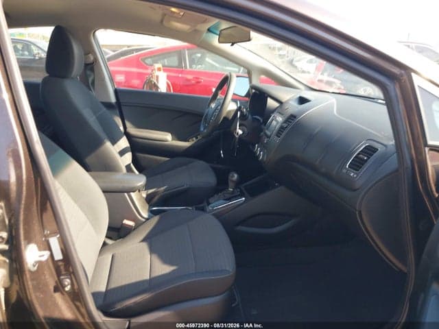 2017 KIA FORTE LX 5