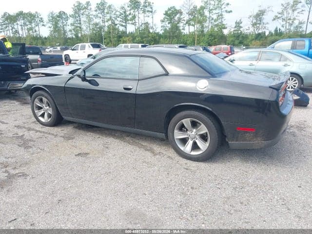 2018 DODGE CHALLENGER SXT 3
