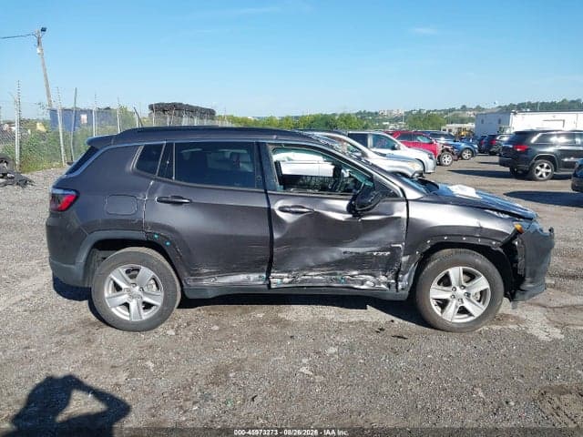 2022 JEEP COMPASS LATITUDE 4X4 13