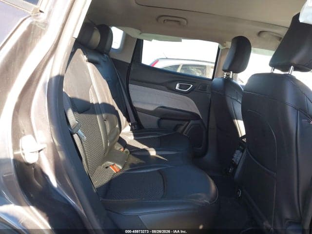 2022 JEEP COMPASS LATITUDE 4X4 8