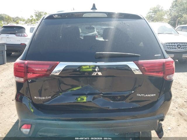2017 MITSUBISHI OUTLANDER ES 16