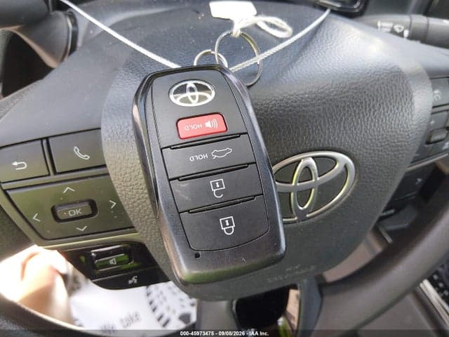 2025 TOYOTA CAMRY LE 11