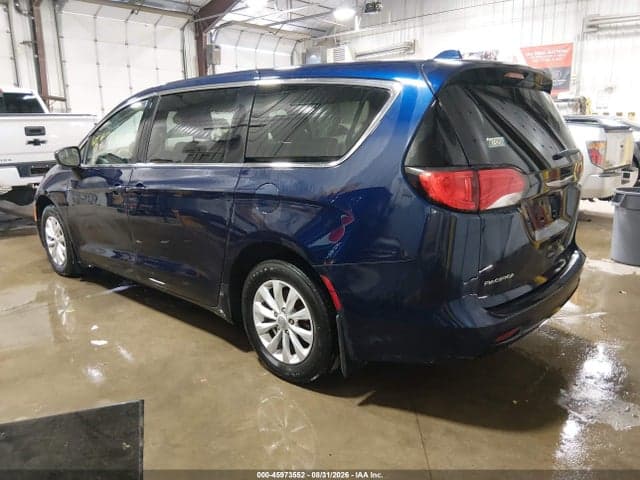 2017 CHRYSLER PACIFICA TOURING 3