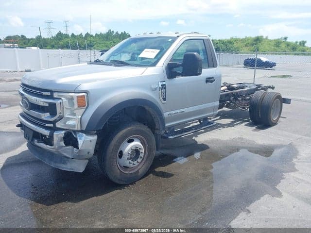 2021 FORD F-600 CHASSIS XL 2