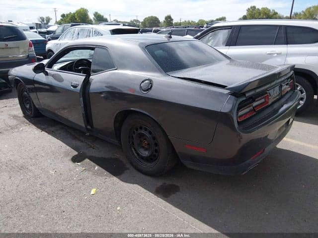 2017 DODGE CHALLENGER SXT PLUS 3