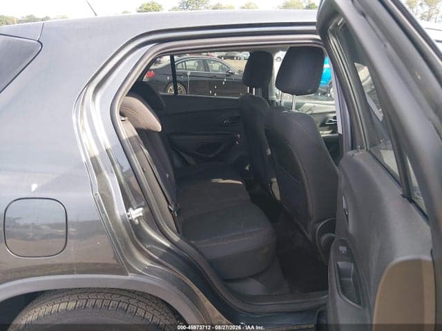 2020 CHEVROLET TRAX LS 8
