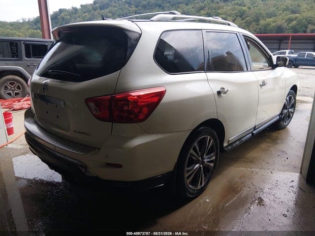 2017 NISSAN PATHFINDER PLATINUM 4