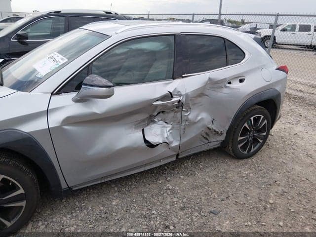 2019 LEXUS UX 200 6