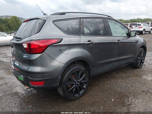 2019 FORD ESCAPE SE 4
