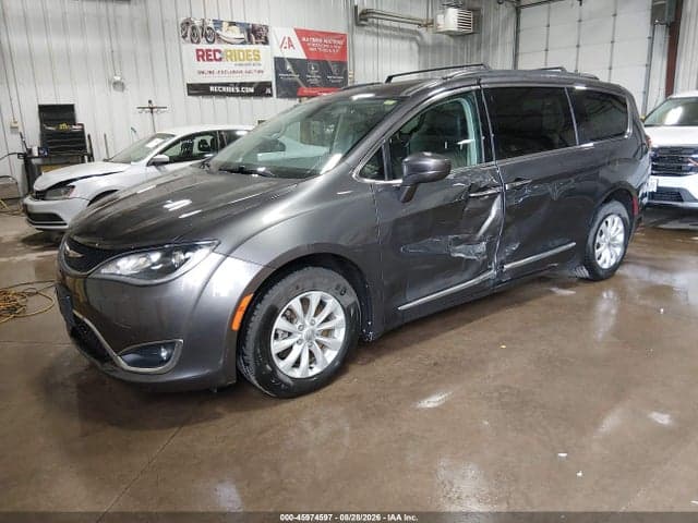 2017 CHRYSLER PACIFICA TOURING-L 2