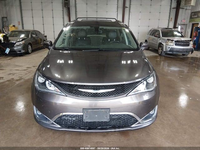 2017 CHRYSLER PACIFICA TOURING-L 12
