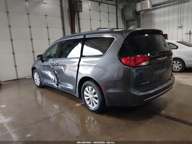 2017 CHRYSLER PACIFICA TOURING-L 3