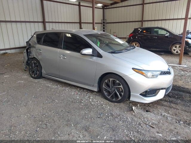 2018 TOYOTA COROLLA IM 1