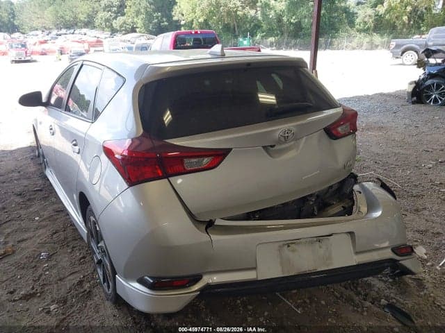 2018 TOYOTA COROLLA IM 6