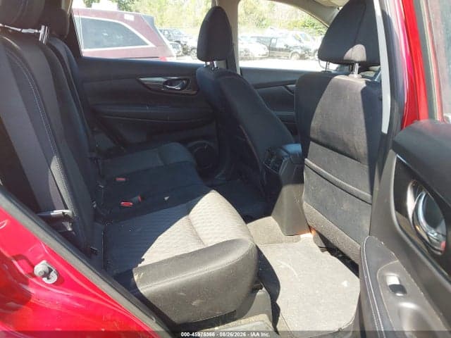 2017 NISSAN ROGUE S 8