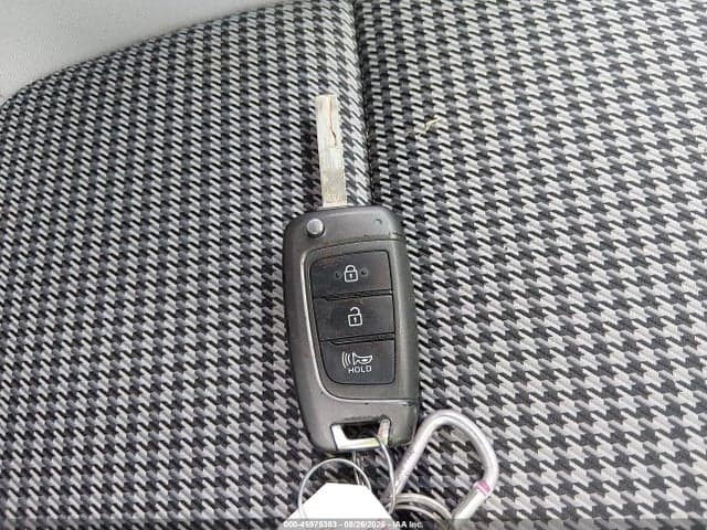2022 HYUNDAI KONA SE 11