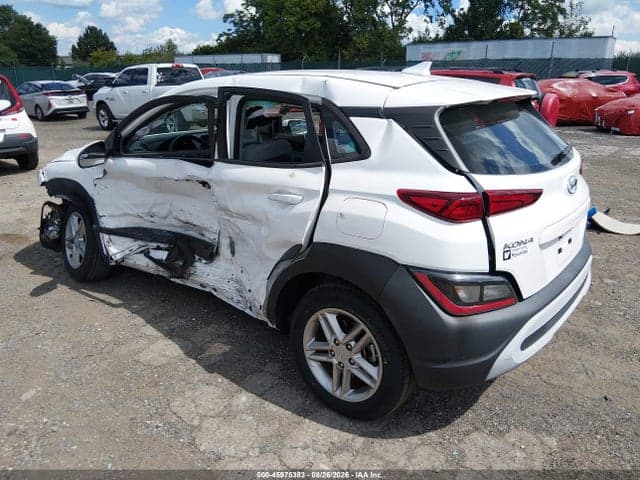 2022 HYUNDAI KONA SE 3