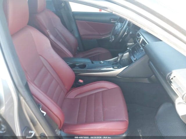 2018 LEXUS IS 300 5