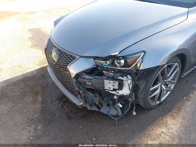 2018 LEXUS IS 300 6