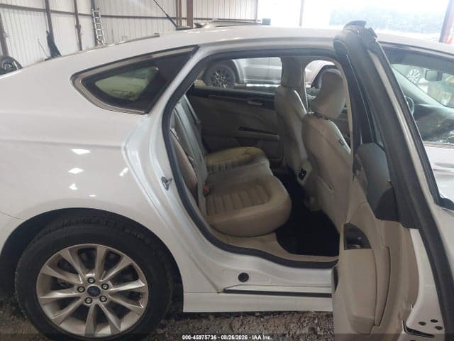 2017 FORD FUSION SE 8