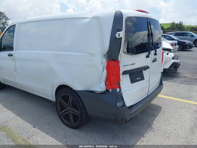 2017 MERCEDES-BENZ METRIS 6