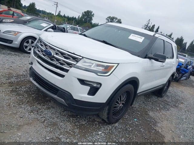 2018 FORD EXPLORER XLT 2
