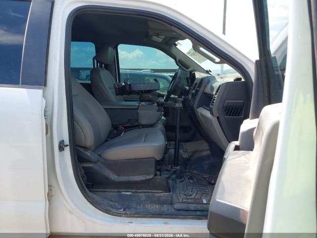 2022 FORD F-250 XL 5