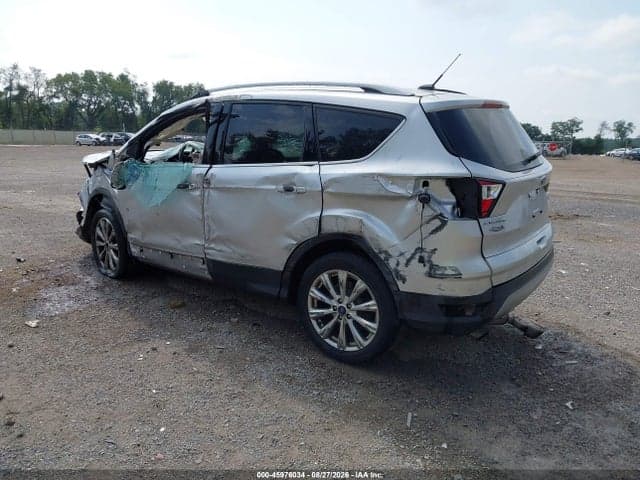 2017 FORD ESCAPE TITANIUM 3