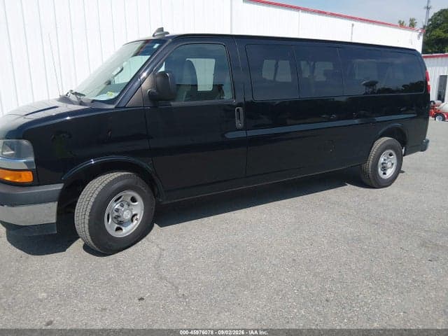 2017 CHEVROLET EXPRESS 3500 LT 6
